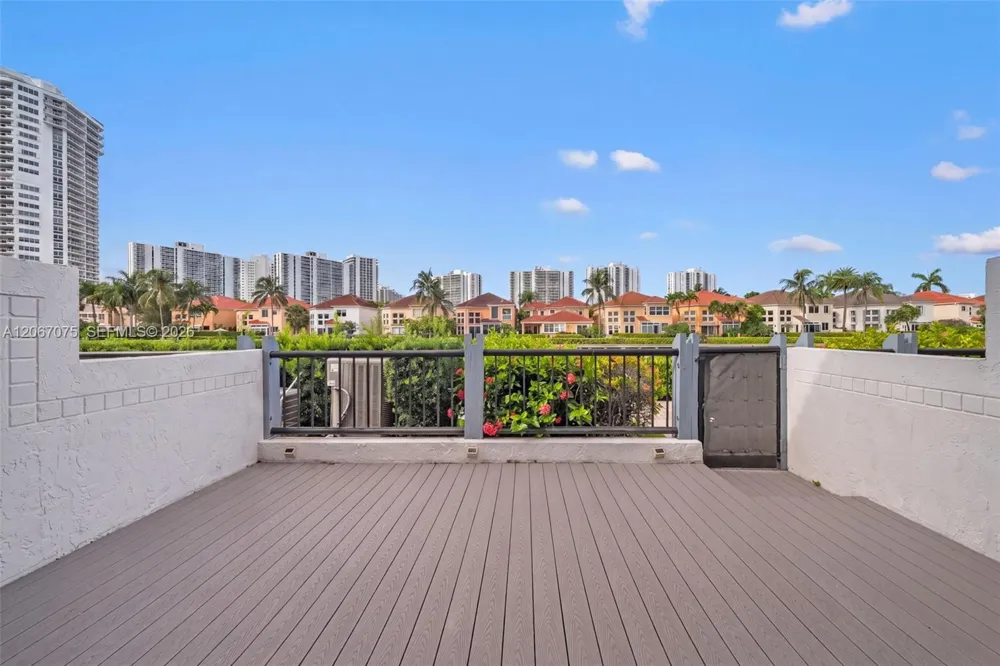 3750 NE 209 Ter Aventura, FL 33180
