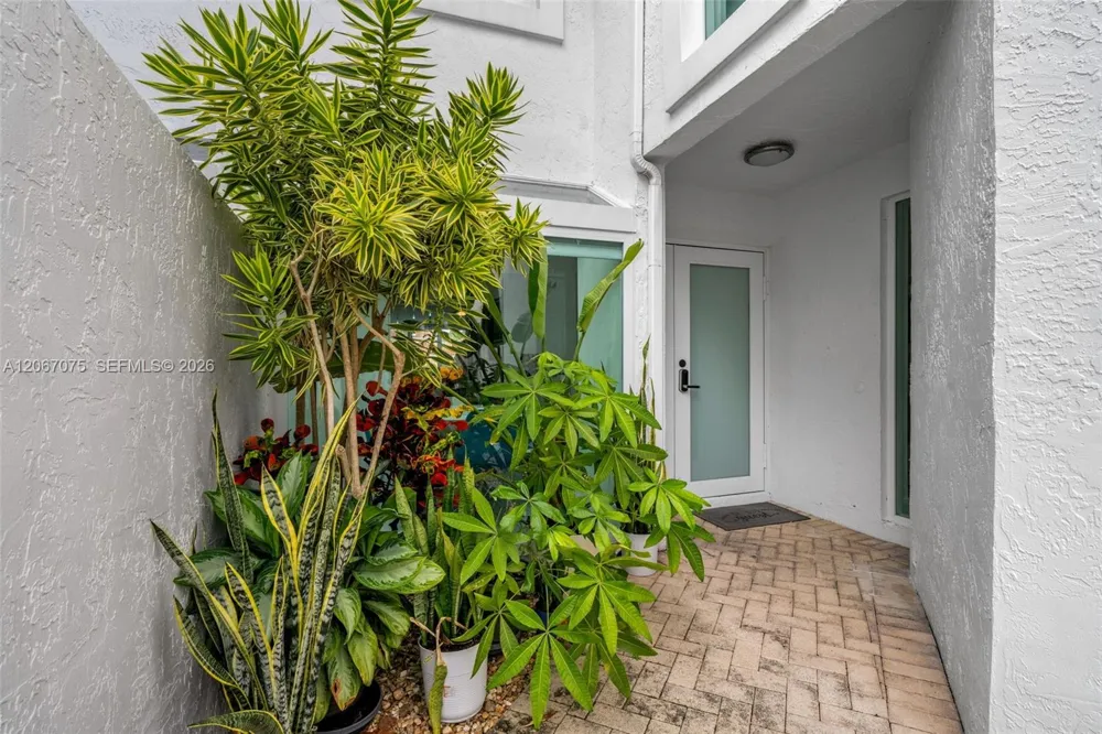3750 NE 209 Ter Aventura, FL 33180