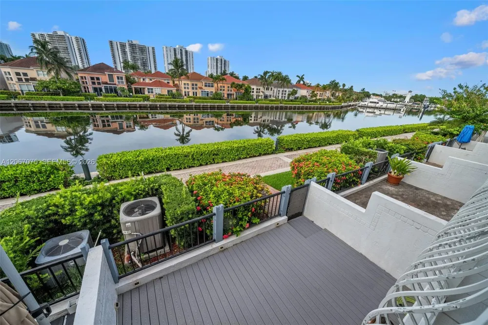 3750 NE 209 Ter Aventura, FL 33180