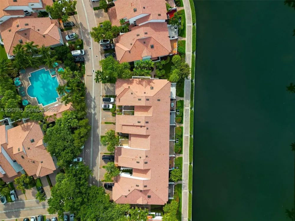 3750 NE 209 Ter Aventura, FL 33180