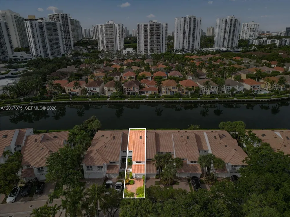 3750 NE 209 Ter Aventura, FL 33180