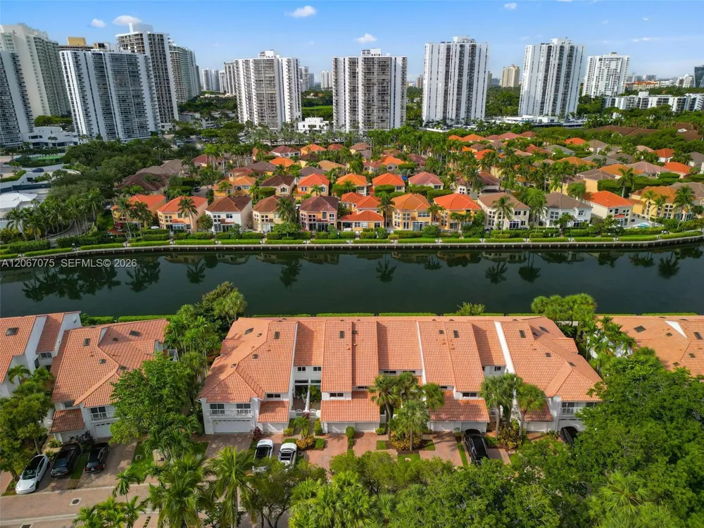 3750 NE 209 Ter Aventura, FL 33180