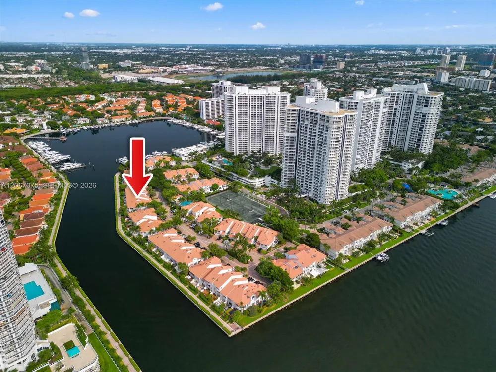 3750 NE 209 Ter Aventura, FL 33180