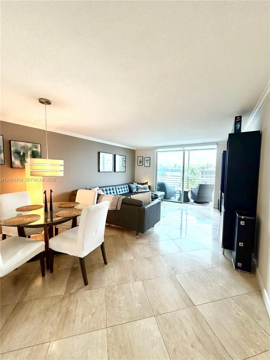 3750 NE 169th St #311 North Miami Beach, FL 33160