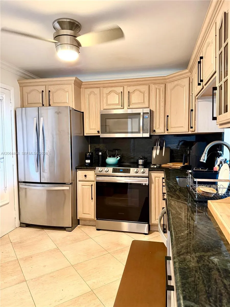3750 NE 169th St #311 North Miami Beach, FL 33160