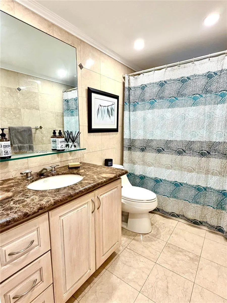 3750 NE 169th St #311 North Miami Beach, FL 33160