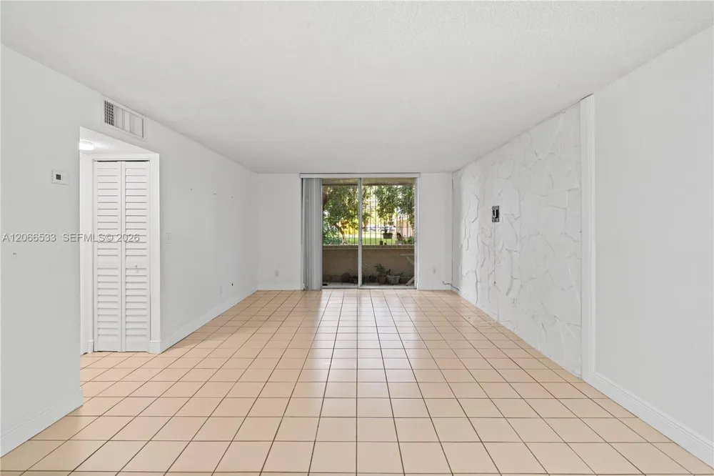 8501 NW 8th St #106 Miami, FL 33126