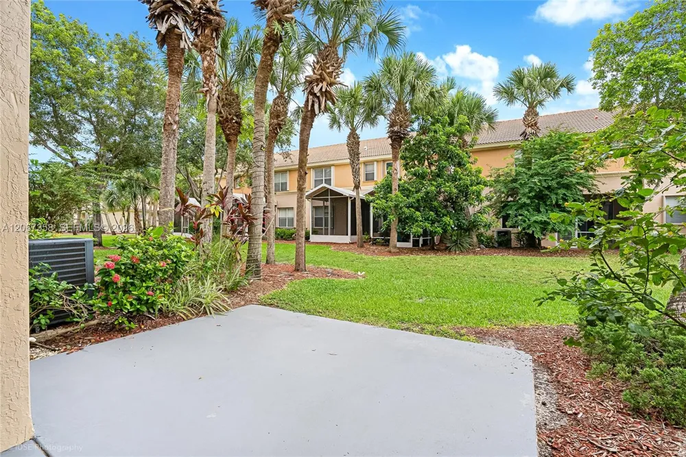 112 Wakulla Springs Way Royal Palm Beach, FL 33411