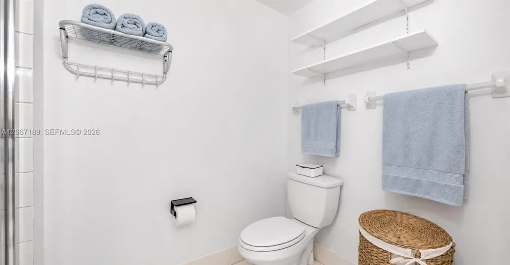9755 NW 52nd St #509 Doral, FL 33178