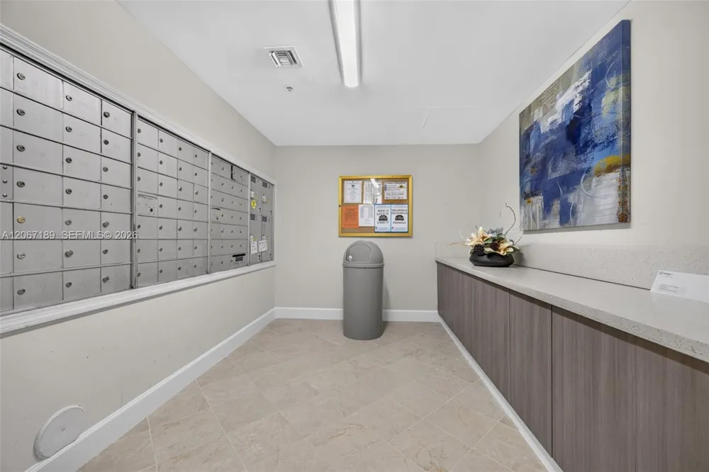 9755 NW 52nd St #509 Doral, FL 33178
