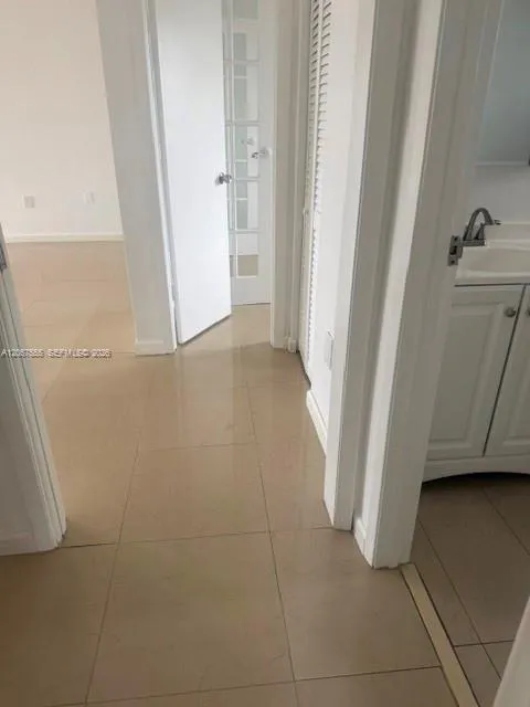4050 NW 135  th  st #25 Opa-Locka, FL 33054