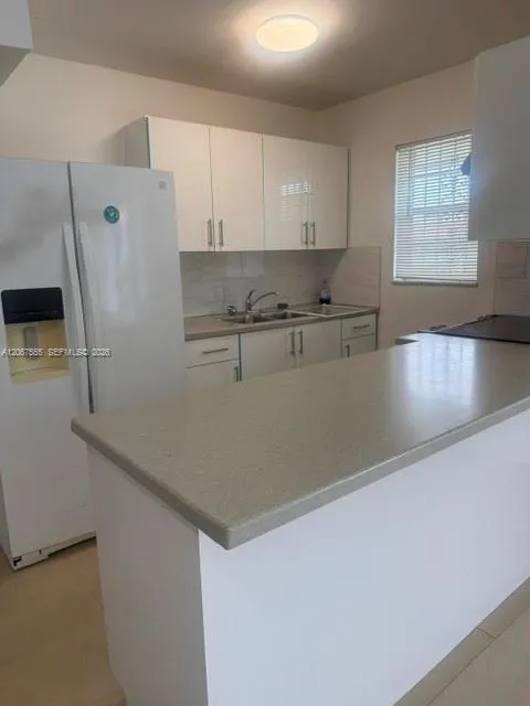 4050 NW 135  th  st #25 Opa-Locka, FL 33054