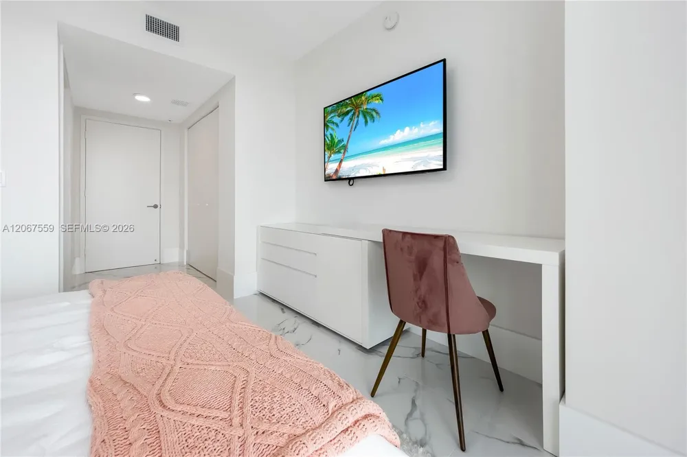 330 Sunny Isles Blvd #5-1102 Sunny Isles Beach, FL 33160