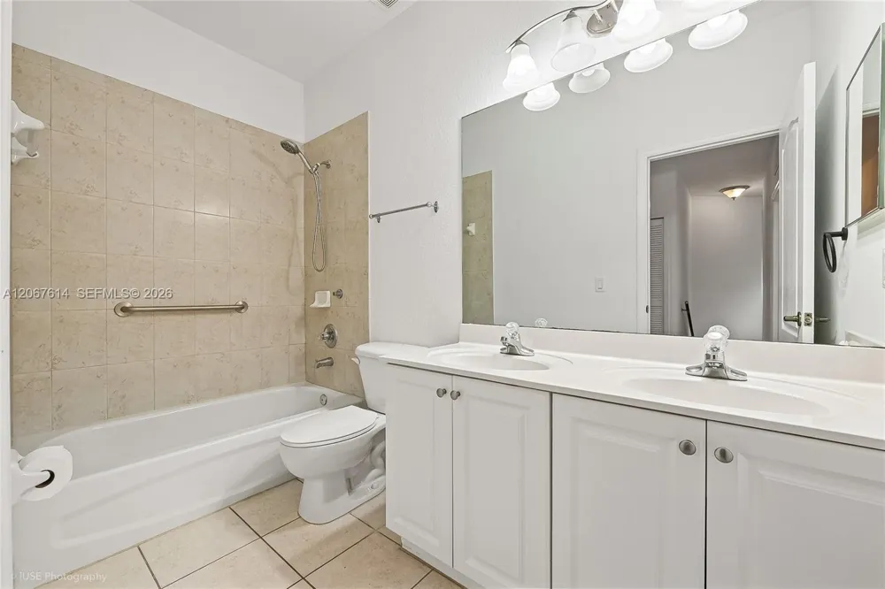 8666 NW 109th Ct #8666 Doral, FL 33178