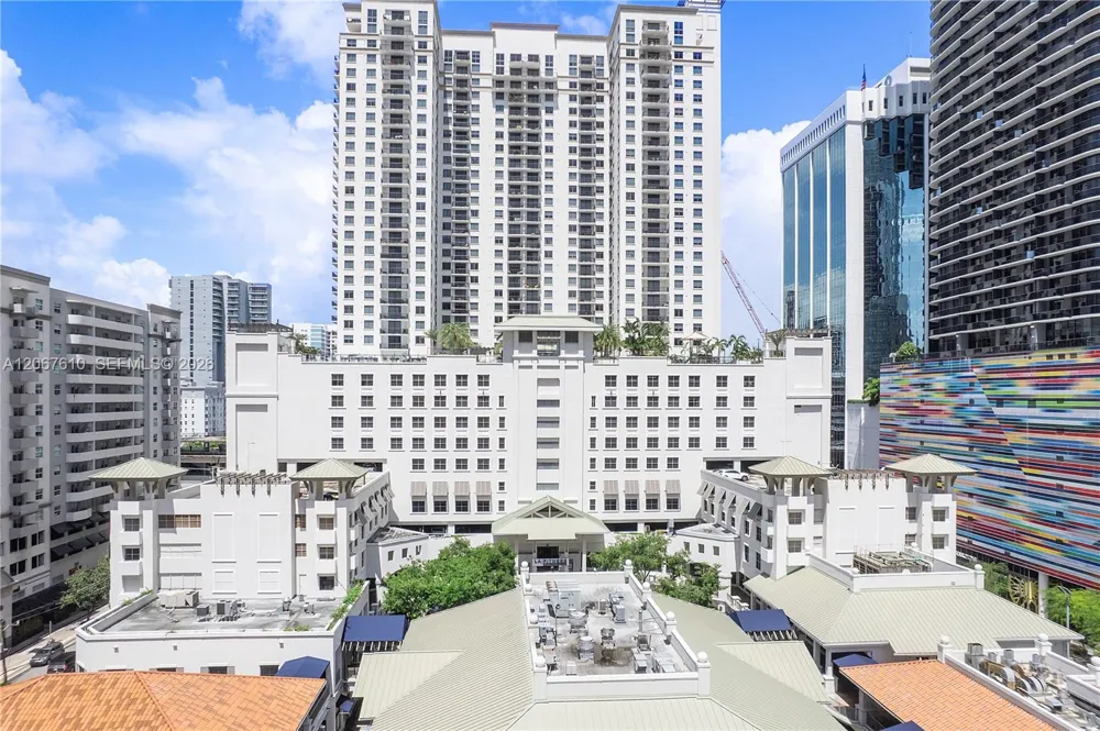 999 SW 1st Ave #2115 Miami, FL 33130