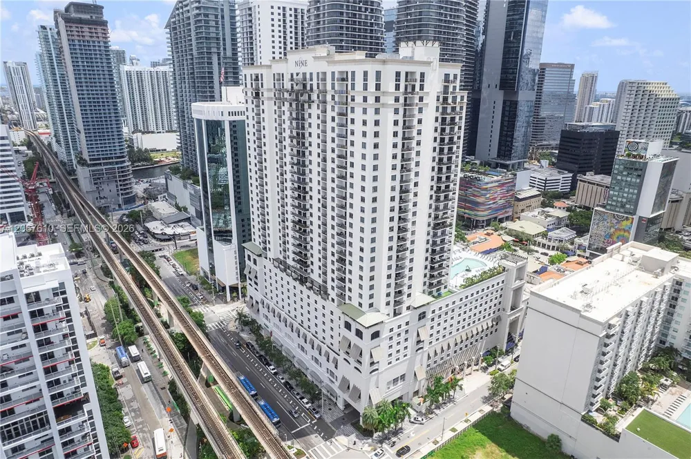 999 SW 1st Ave #2115 Miami, FL 33130