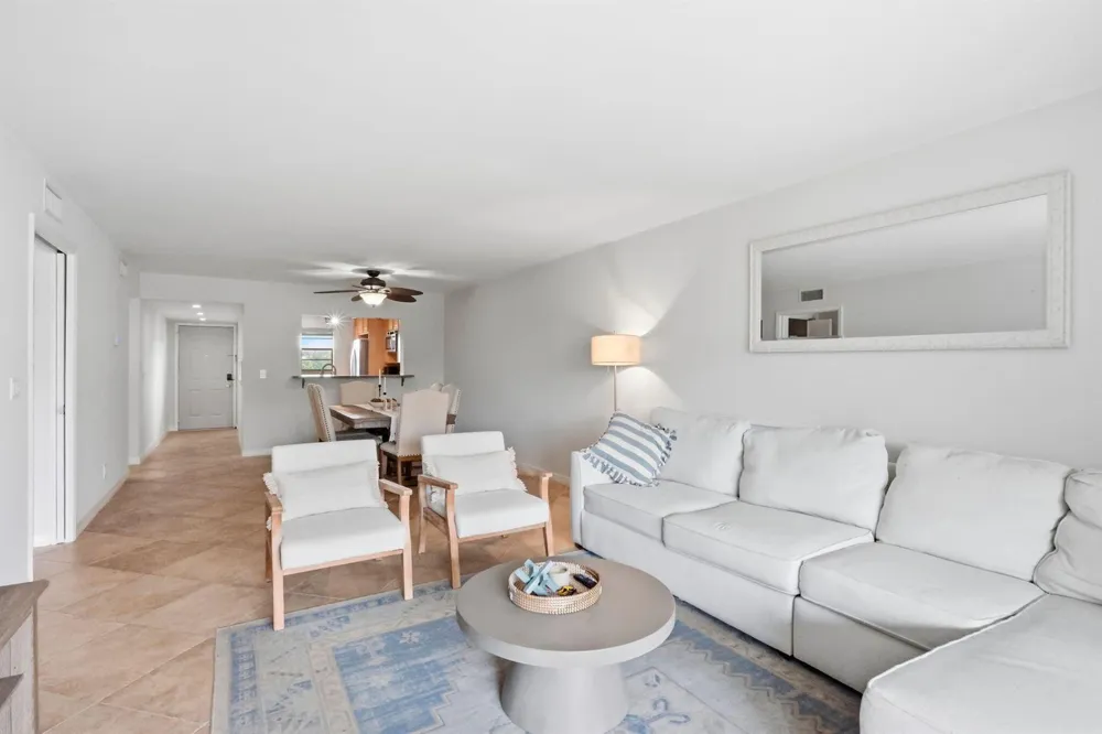 555 BANYAN TREE LANE E #410 Delray Beach, FL 33483