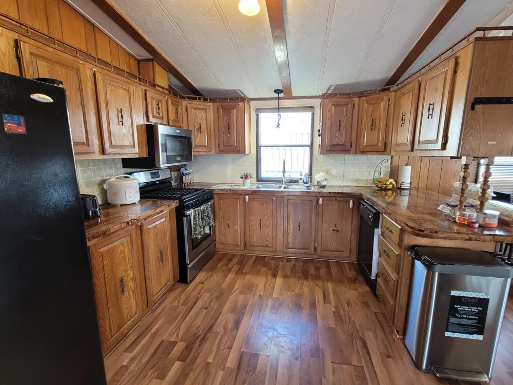2665 Benlana Court Maplewood, MN 55119
