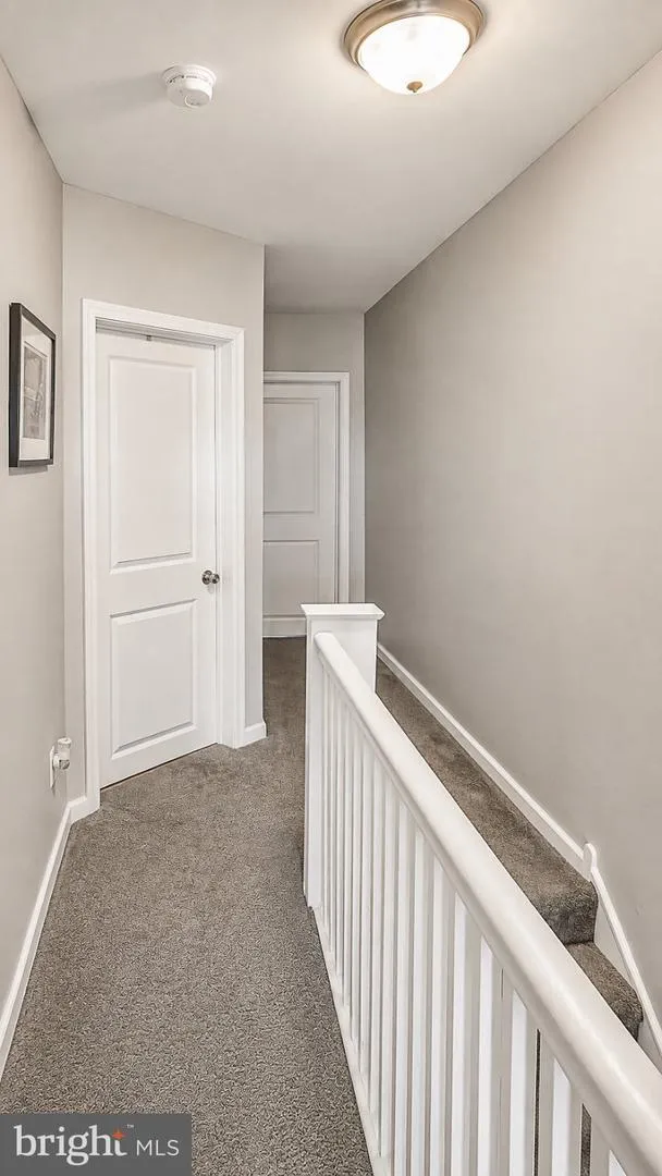 5867 UPLAND WAY Philadelphia, PA 19131