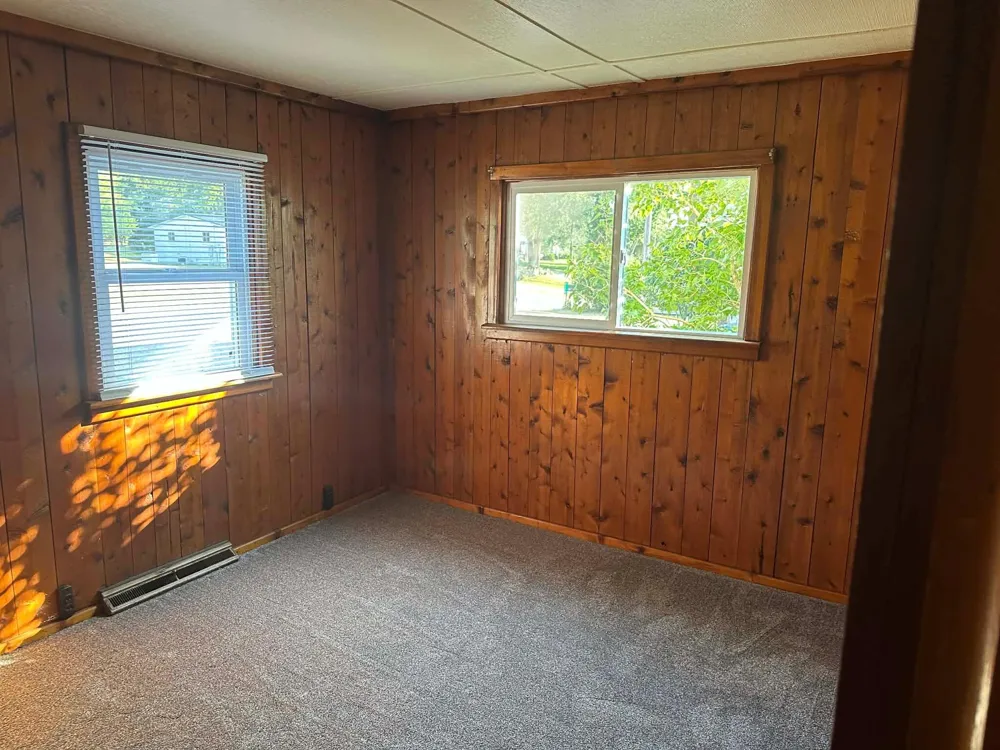 2165 Van Dyke Street Chester Township, MI 49403