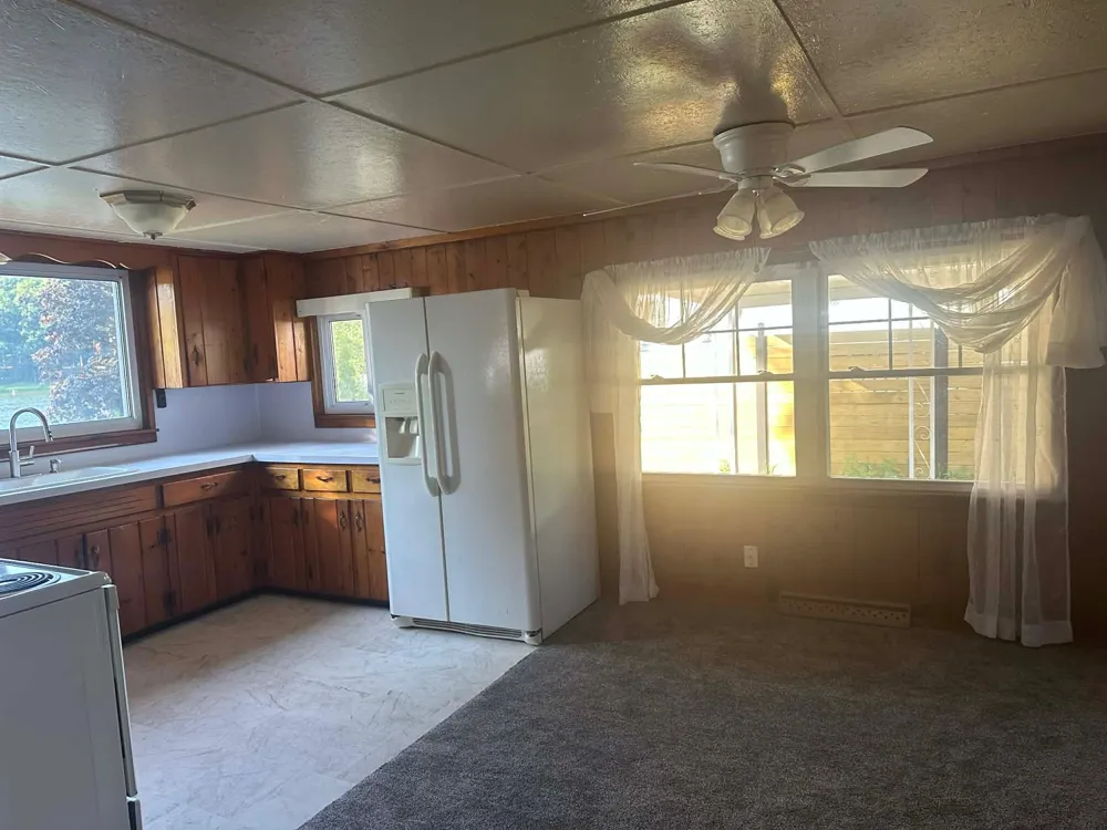 2165 Van Dyke Street Chester Township, MI 49403
