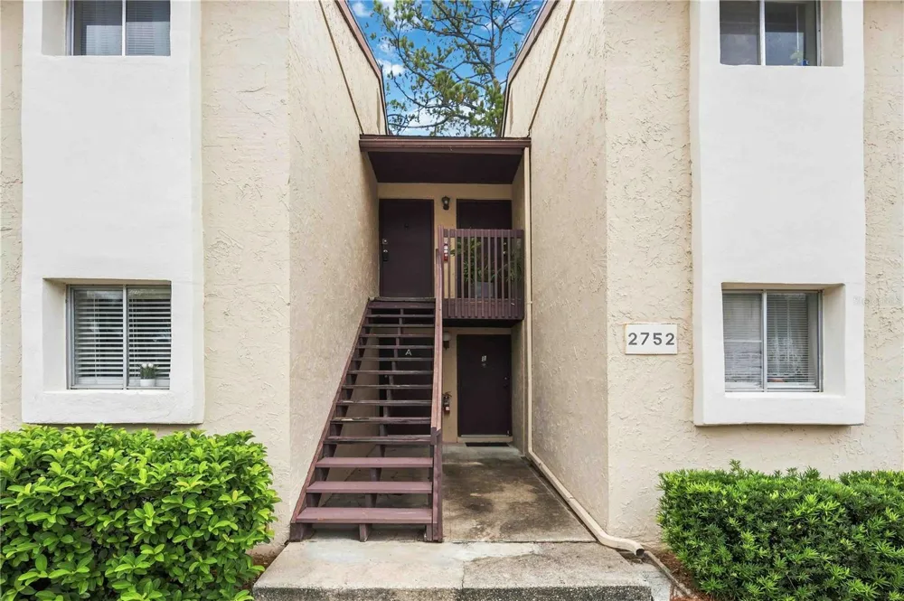 2752 HIDDEN LAKE BOULEVARD #C Sarasota, FL 34237