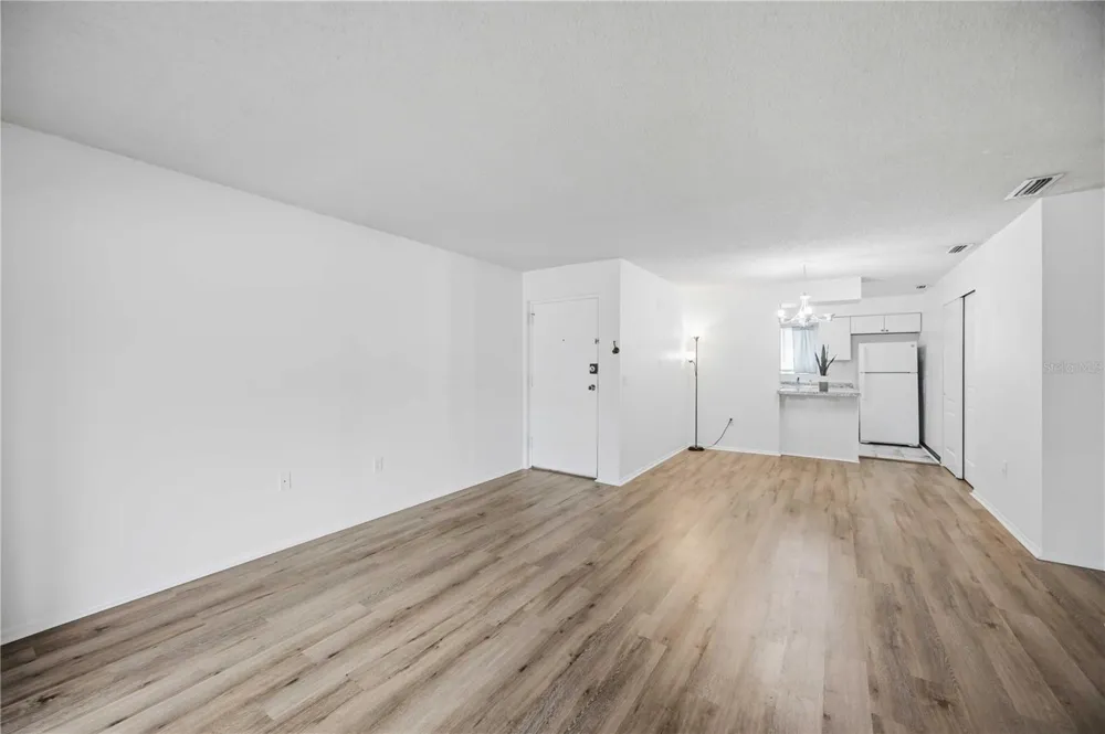 2752 HIDDEN LAKE BOULEVARD #C Sarasota, FL 34237