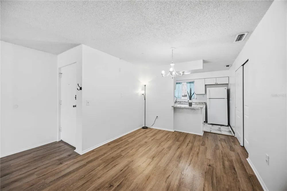 2752 HIDDEN LAKE BOULEVARD #C Sarasota, FL 34237