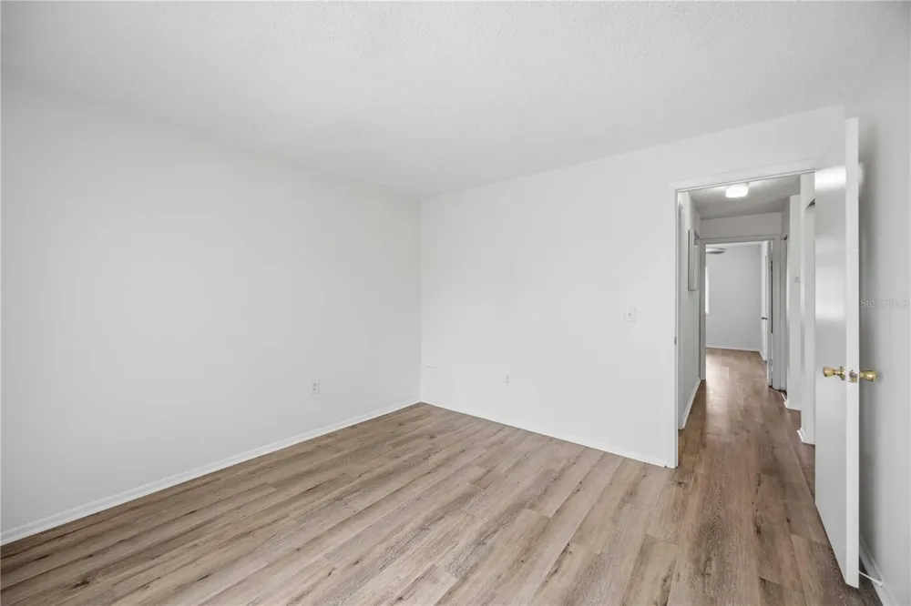 2752 HIDDEN LAKE BOULEVARD #C Sarasota, FL 34237