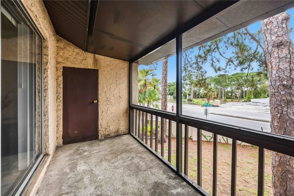 2752 HIDDEN LAKE BOULEVARD #C Sarasota, FL 34237