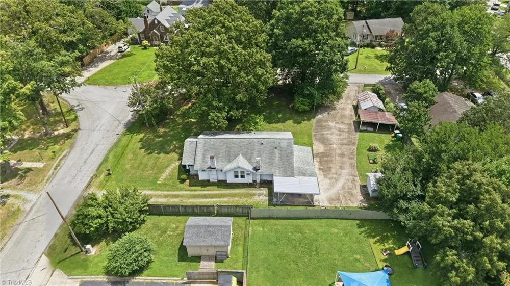 106 Crestwood Circle High Point, NC 27260
