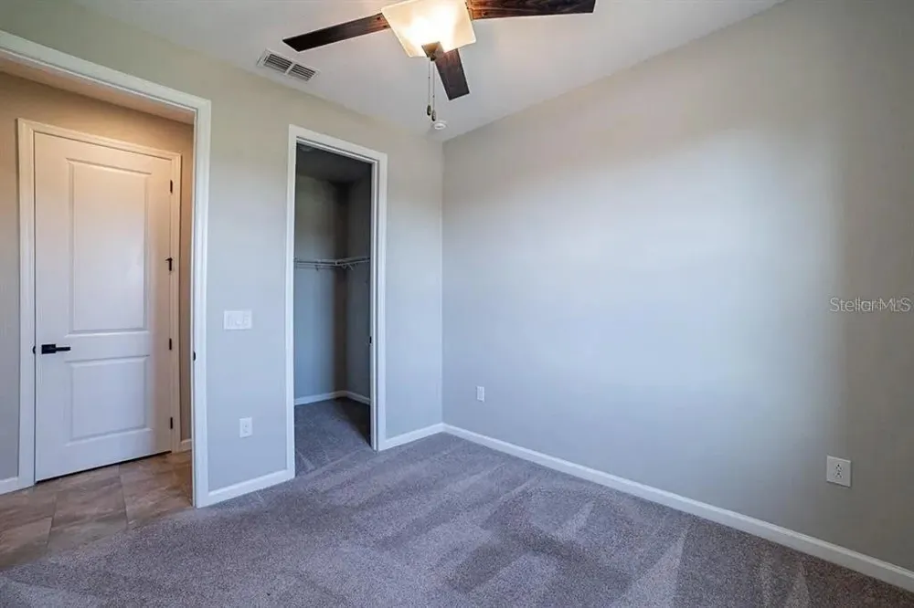 203 SANGMON COURT Groveland, FL 34736