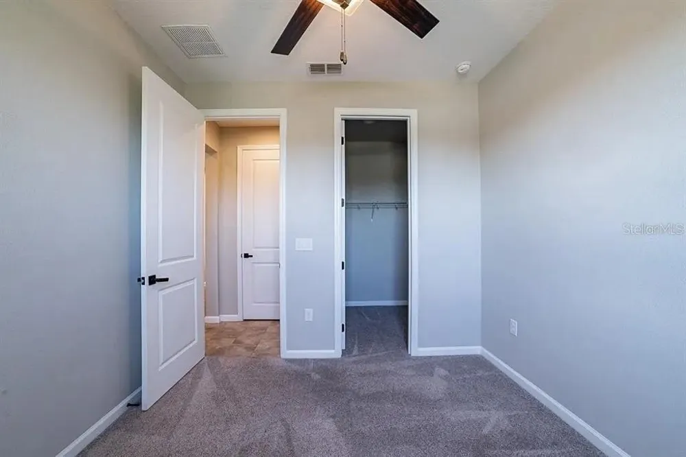 203 SANGMON COURT Groveland, FL 34736