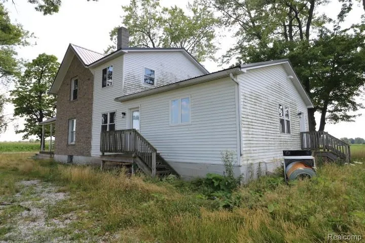 6577 E Deckerville Road Novesta Township, MI 48729