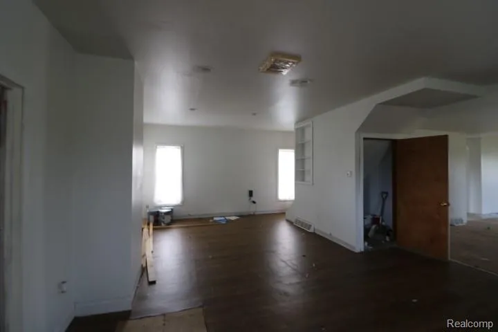 6577 E Deckerville Road Novesta Township, MI 48729