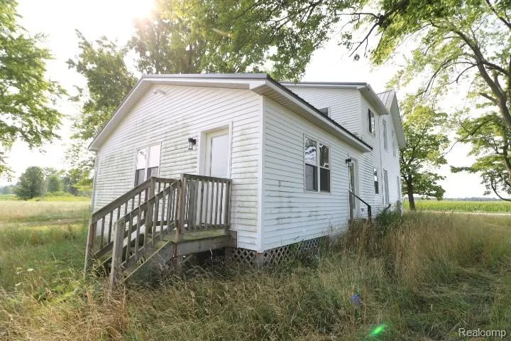 6577 E Deckerville Road Novesta Township, MI 48729