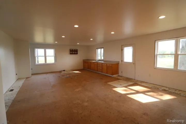 6577 E Deckerville Road Novesta Township, MI 48729