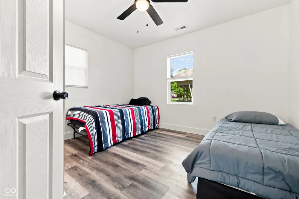 2211 E 18th Street Muncie, IN 47302