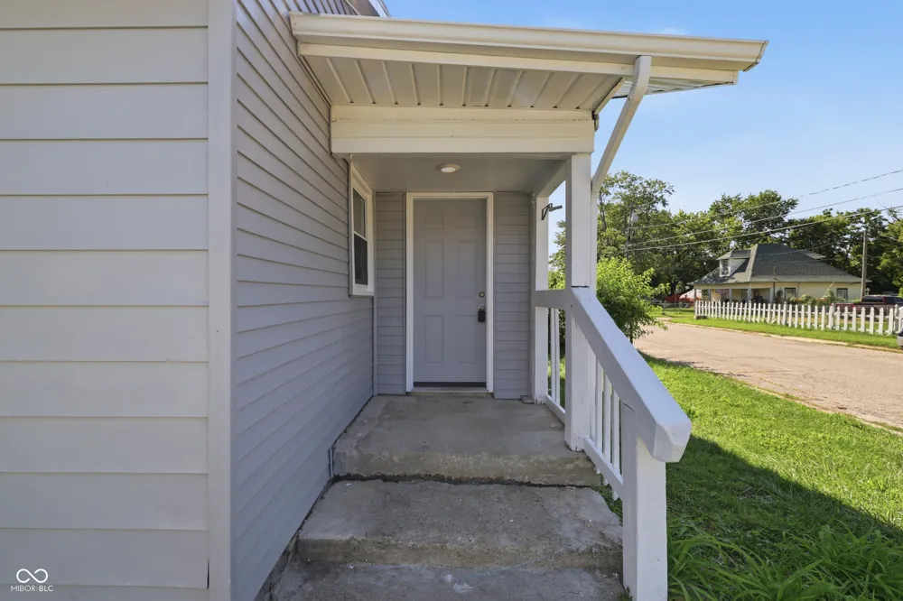 2211 E 18th Street Muncie, IN 47302