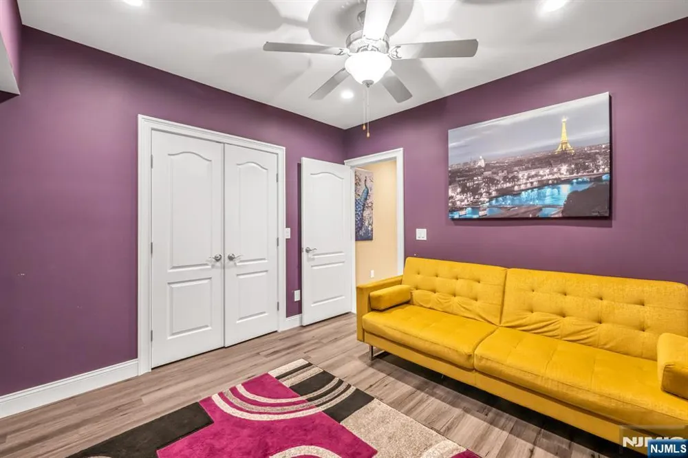 683 Victoria Avenue Paramus, NJ 07652