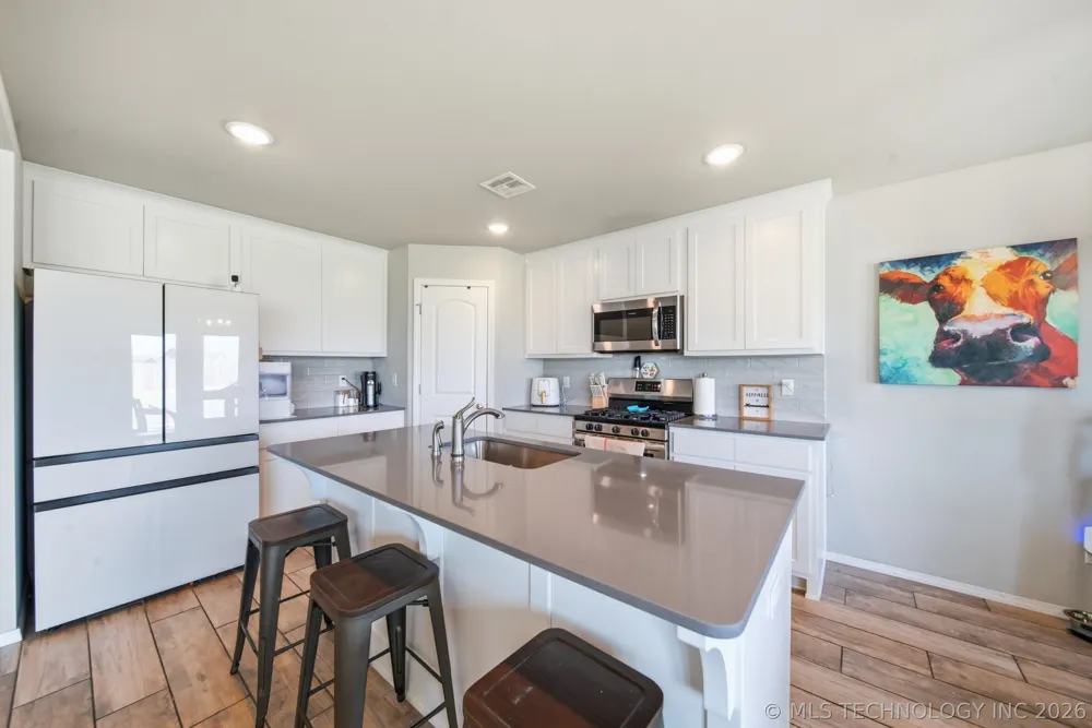 3555 E 155th Street Bixby, OK 74008
