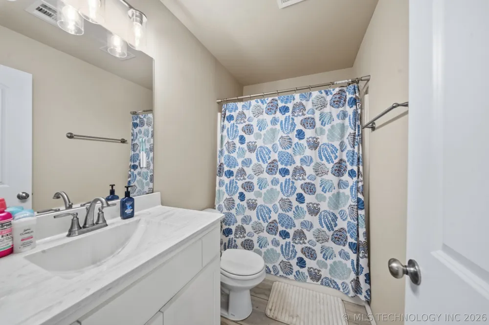 3555 E 155th Street Bixby, OK 74008
