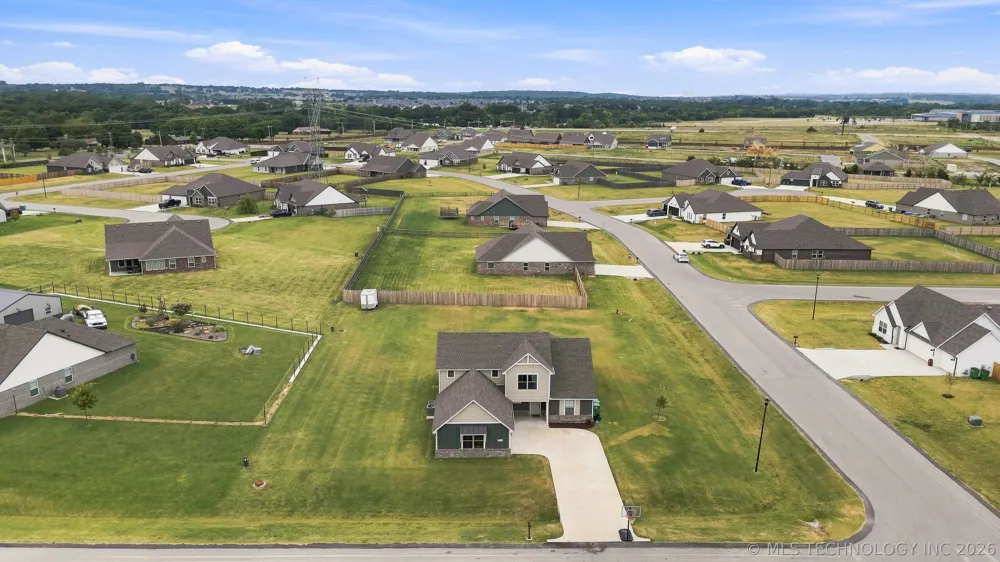 3555 E 155th Street Bixby, OK 74008