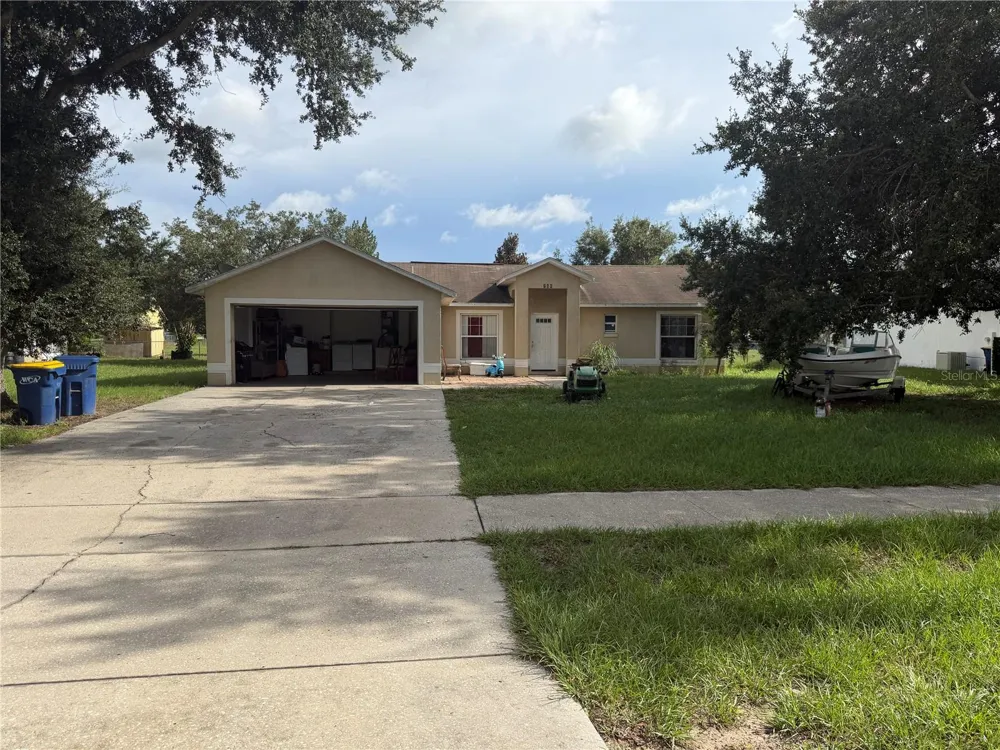 260 BOCA CIEGA ROAD Mascotte, FL 34753
