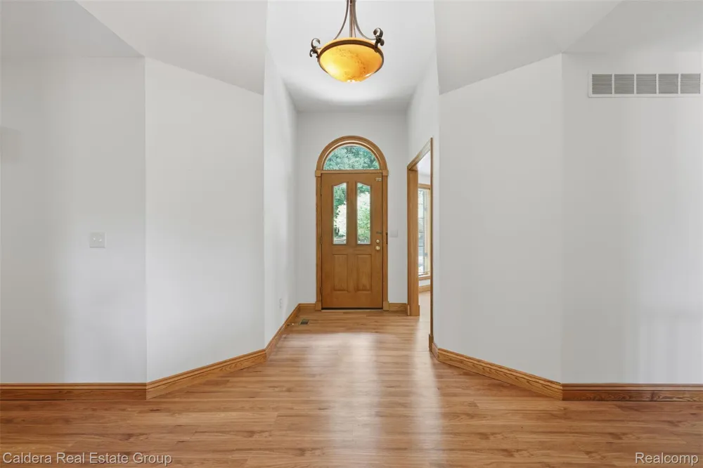 8636 Hidden Lake Drive Deerfield Township, MI 48855