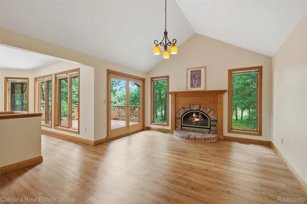 8636 Hidden Lake Drive Deerfield Township, MI 48855