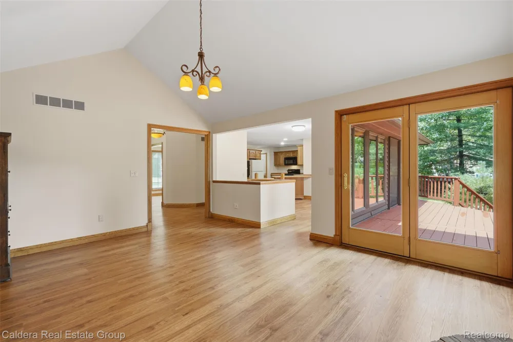 8636 Hidden Lake Drive Deerfield Township, MI 48855