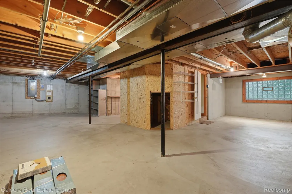 8636 Hidden Lake Drive Deerfield Township, MI 48855