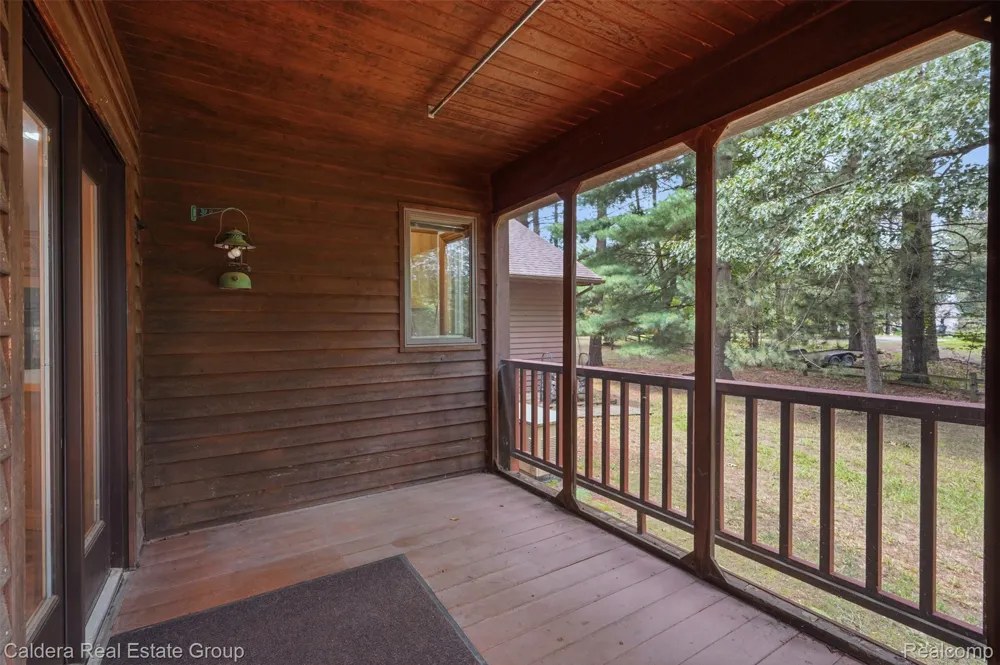 8636 Hidden Lake Drive Deerfield Township, MI 48855