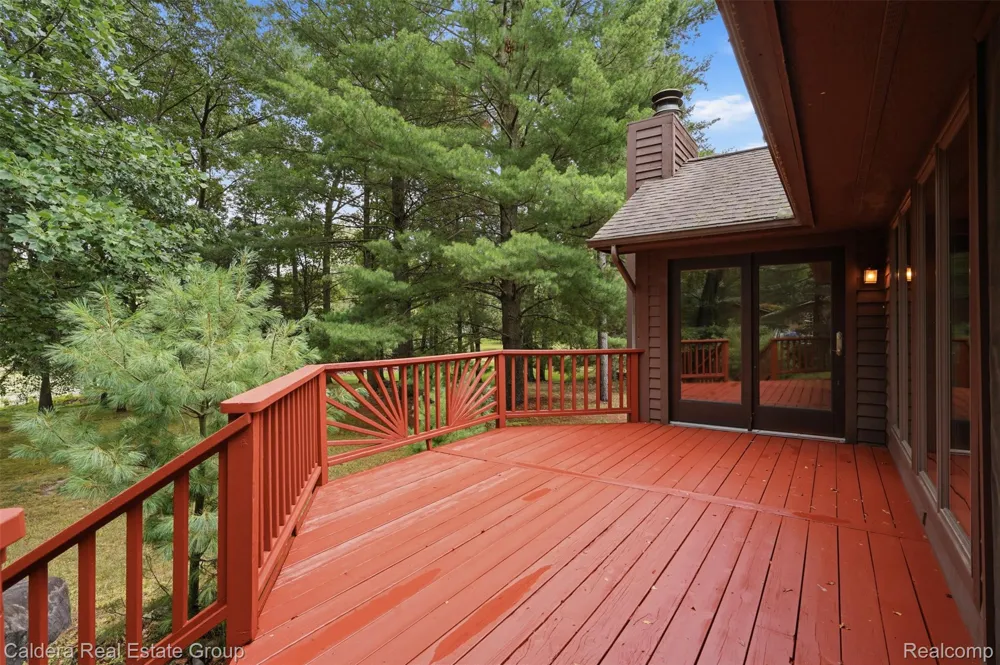 8636 Hidden Lake Drive Deerfield Township, MI 48855
